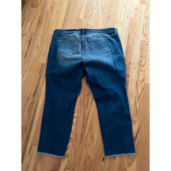 TORRID Denim JEANS Destroyed Size 20 Ankle (Ins 27.) Raw Hems - Picture 2 of 4